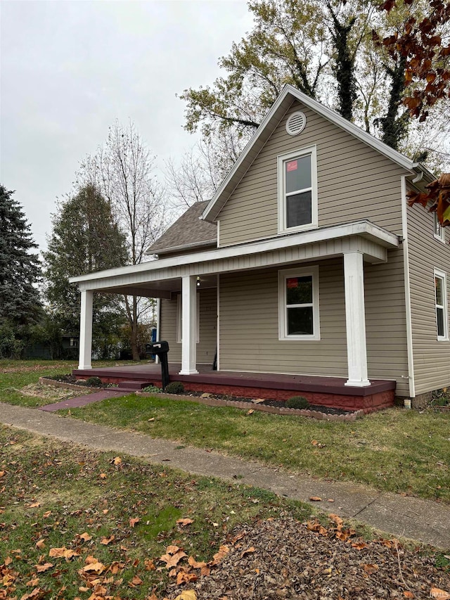 view of front facade featuring a porch