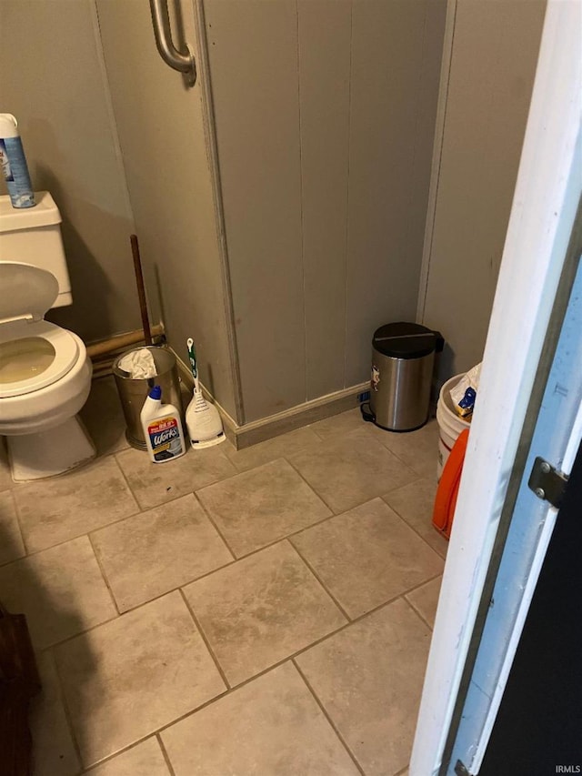 bathroom featuring toilet