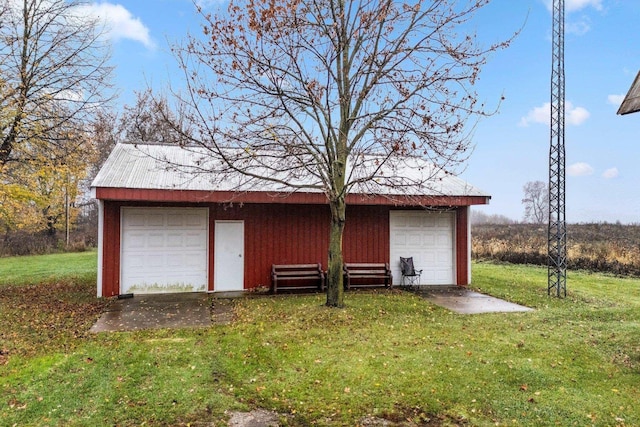 205 W Swager Dr, Fremont, IN 46737 - view of garage