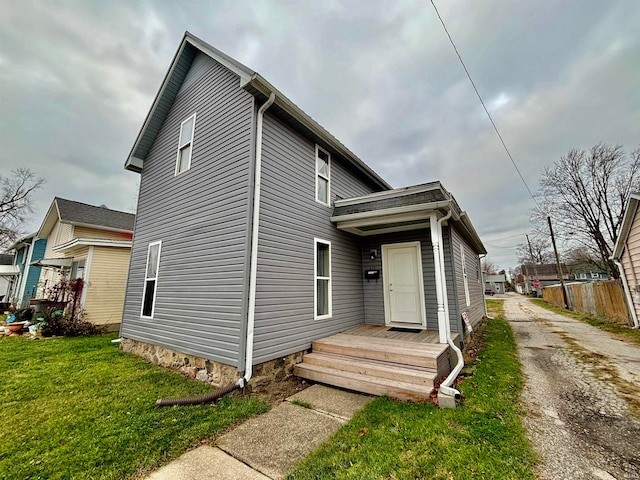 exterior space featuring a yard