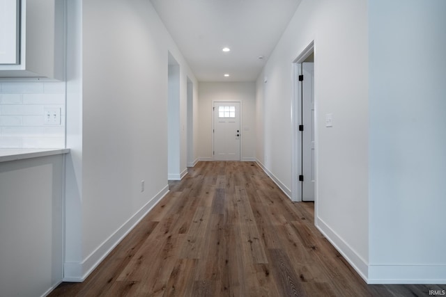 1173 Olympiada Knl, Fort Wayne, IN 46845 - corridor featuring wood finished floors, recessed lighting, and baseboards