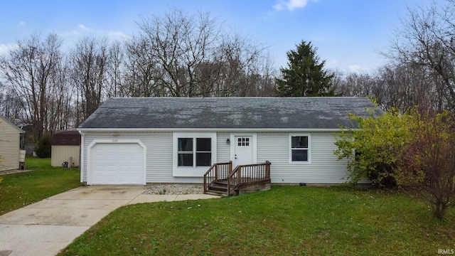 single story home with a front yard