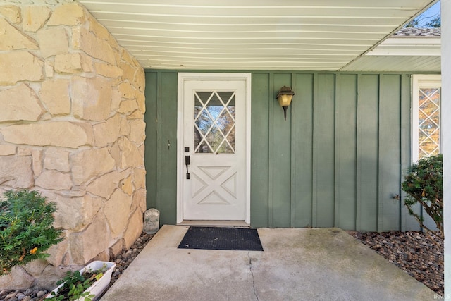 view of entrance to property