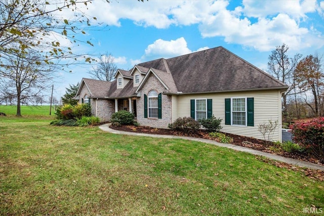 view of front of house with a front yard