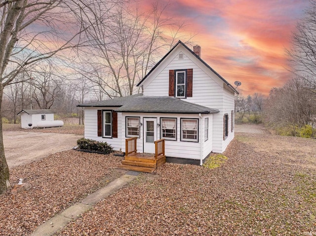 view of front of property