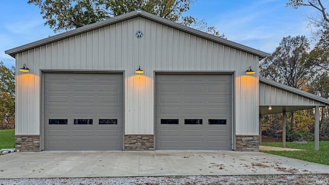 6777 Oak Grove Rd, Newburgh, IN 47630 - garage with a detached garage