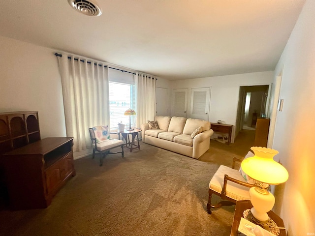 living room with carpet flooring