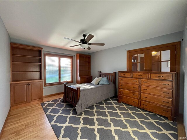 415 W 060 N, Lagrange, IN 46761 - bedroom featuring light wood-style floors and a ceiling fan
