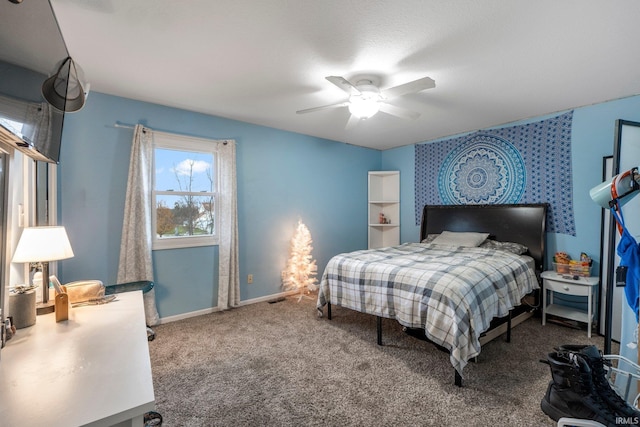 bedroom featuring carpet and ceiling fan