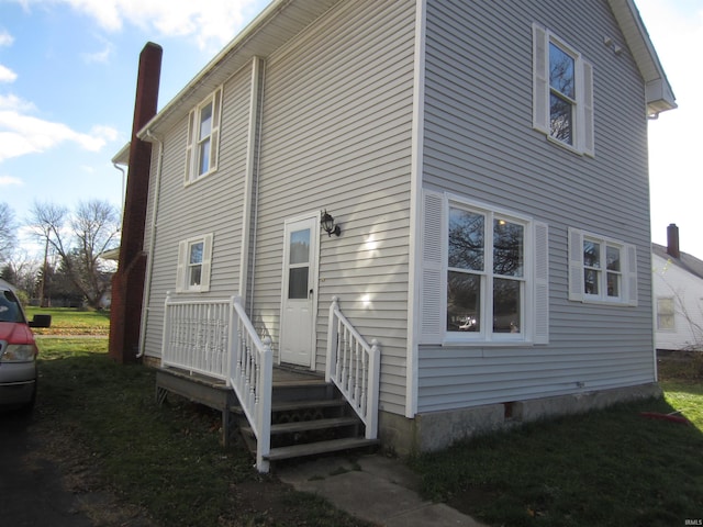 view of side of property