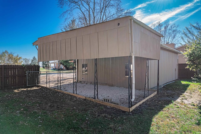 view of outdoor structure