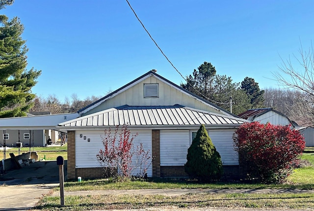 view of front of house