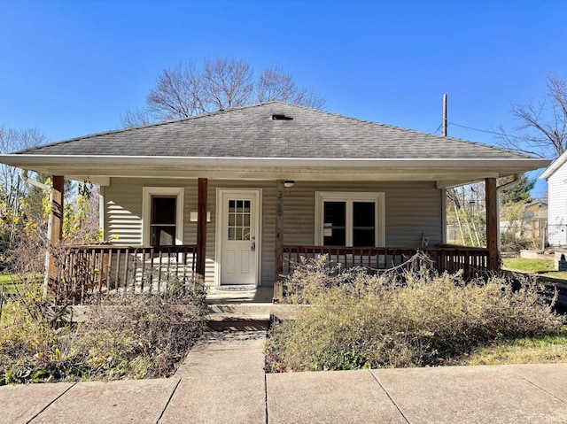 bungalow-style home with covered porch