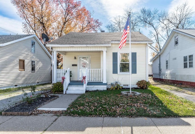 bungalow featuring a porch