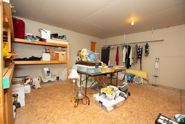 210 Shane Ct, Evansville, IN 47715 - view of below grade area
