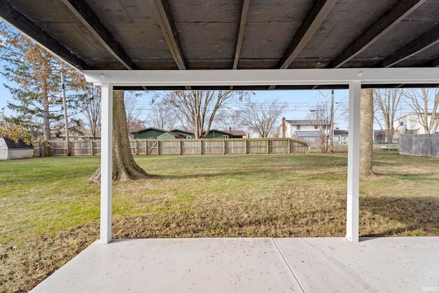 view of yard with a patio