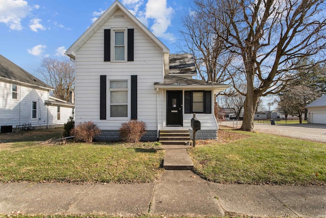 view of front of house with a front yard