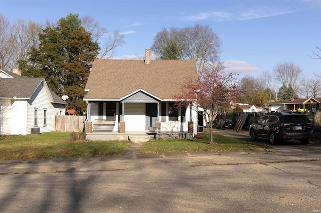 view of front of house featuring a porch