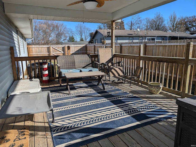 deck with ceiling fan