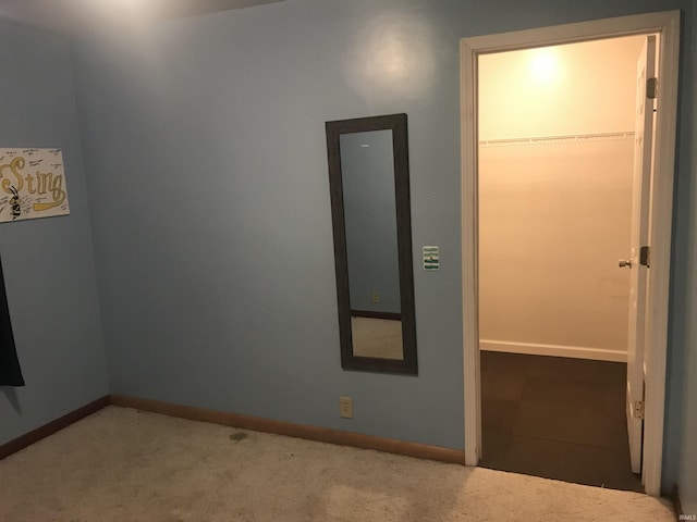 empty room with carpet