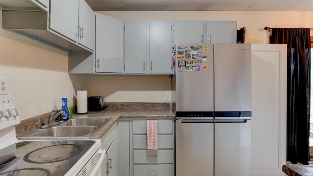 kitchen with appliances with stainless steel finishes