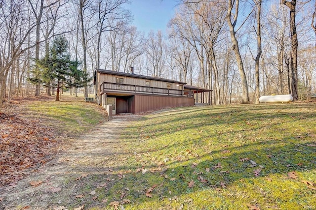 view of yard featuring a wooden deck