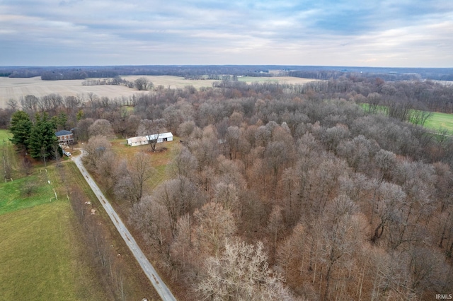 birds eye view of property featuring a rural view