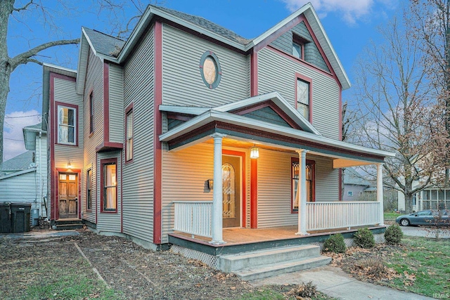 view of front of house featuring a porch