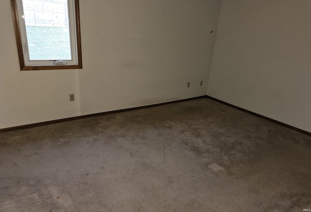 view of carpeted spare room