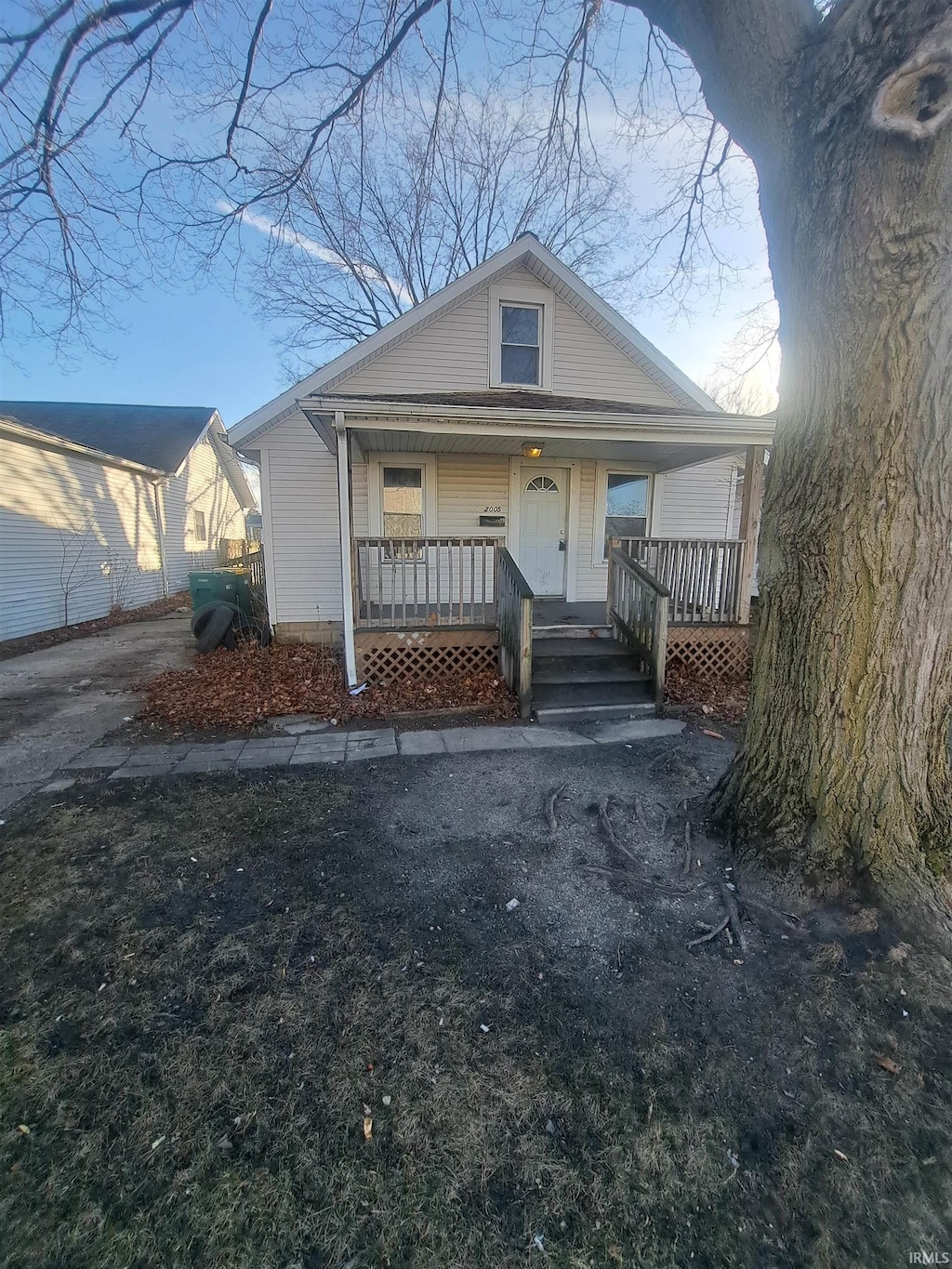 bungalow-style house with a porch