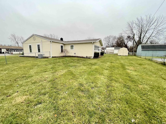 view of yard featuring central AC