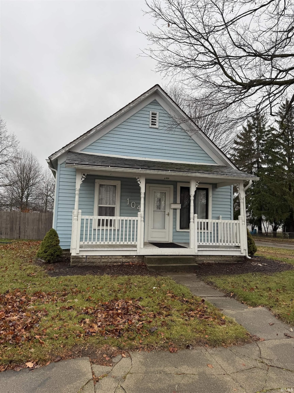 bungalow-style house with a porch