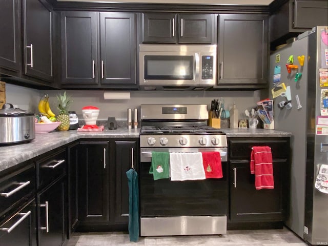 kitchen featuring stainless steel appliances