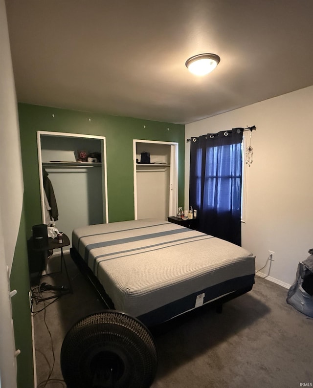 view of carpeted bedroom