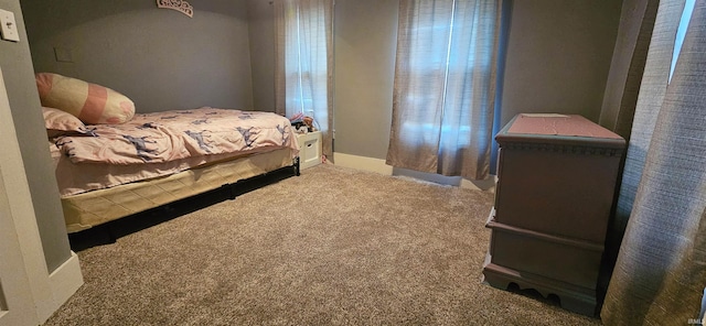 bedroom featuring carpet floors