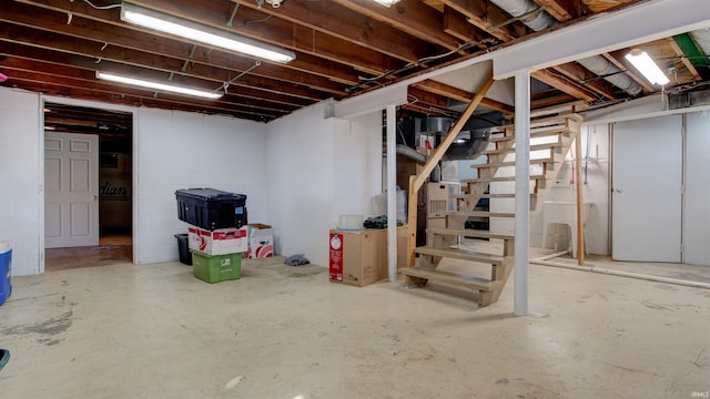 7111 Upton Rd, Mount Vernon, IN 47620 - view of basement