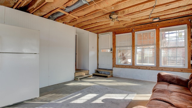 7111 Upton Rd, Mount Vernon, IN 47620 - living room featuring concrete flooring