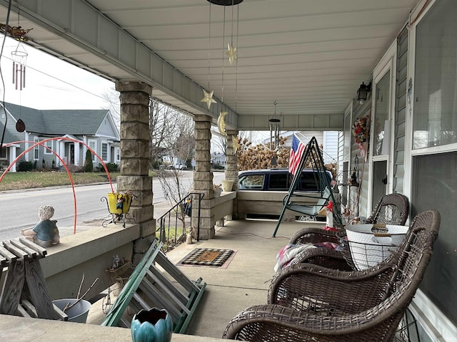 view of patio / terrace with covered porch