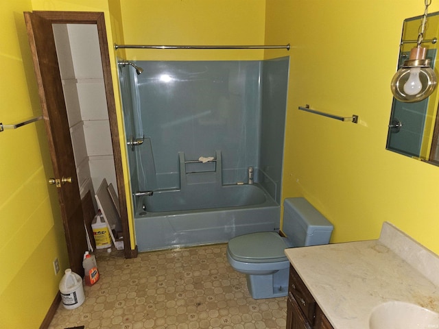 full bathroom with shower / washtub combination, vanity, and toilet