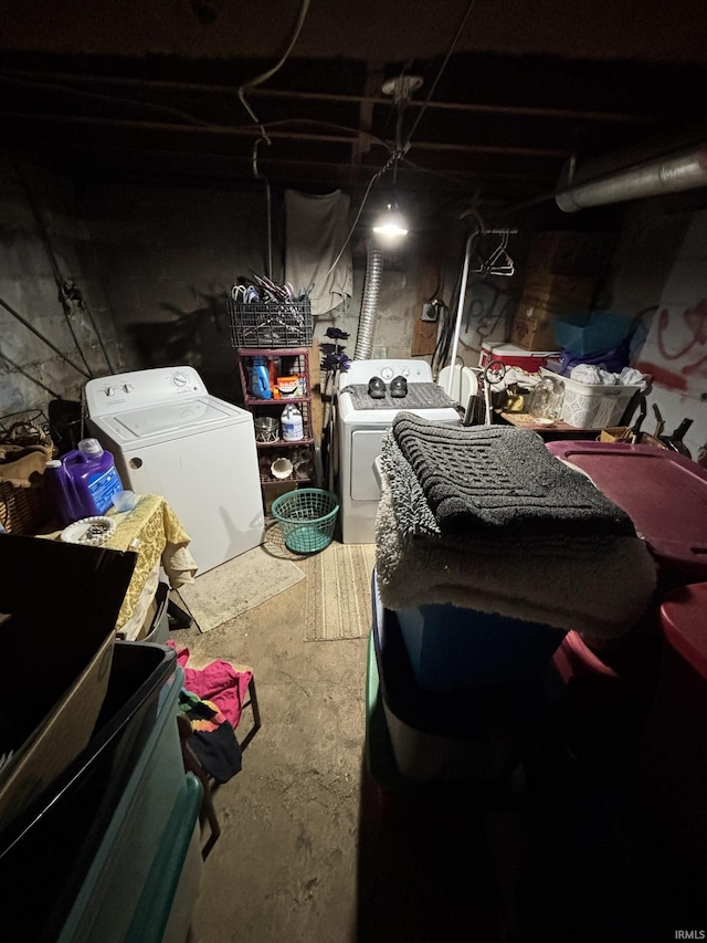 basement with washer and dryer