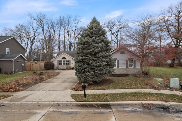 view of front of property