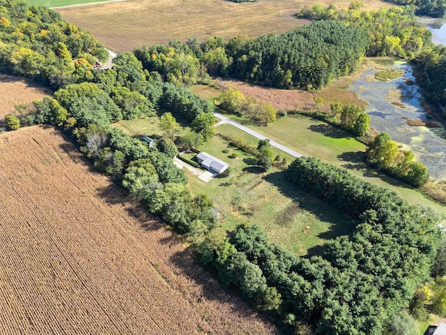 birds eye view of property featuring a rural view