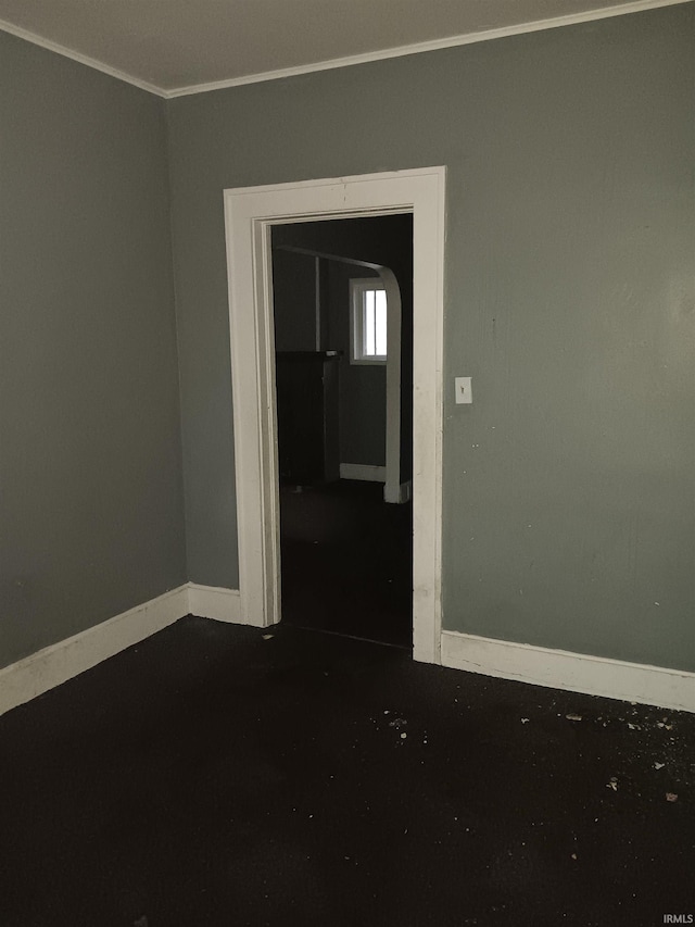 empty room with ornamental molding