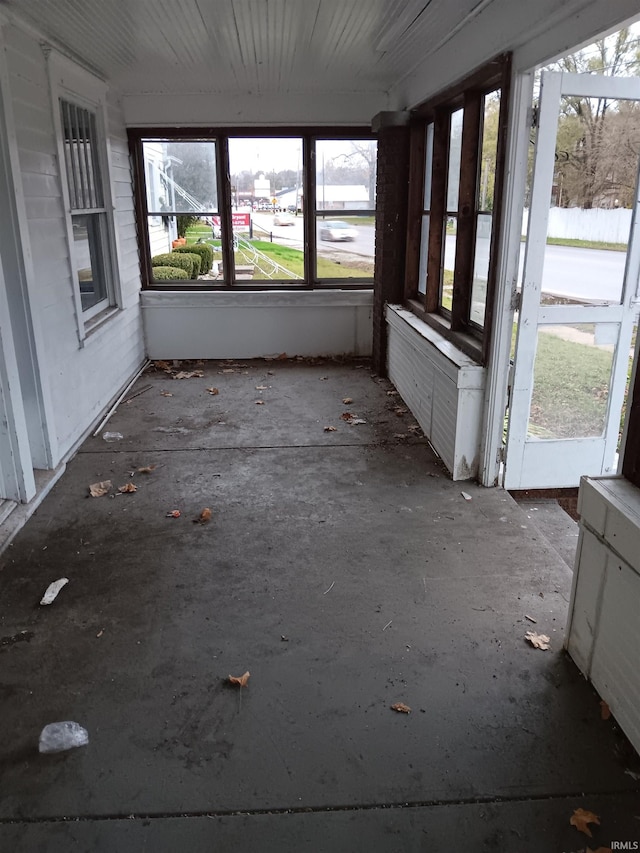 view of unfurnished sunroom