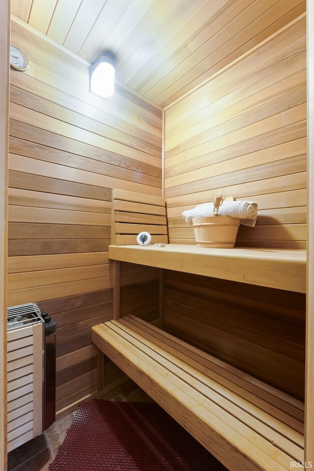 view of sauna / steam room