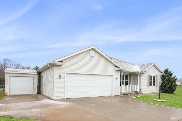 single story home featuring a porch