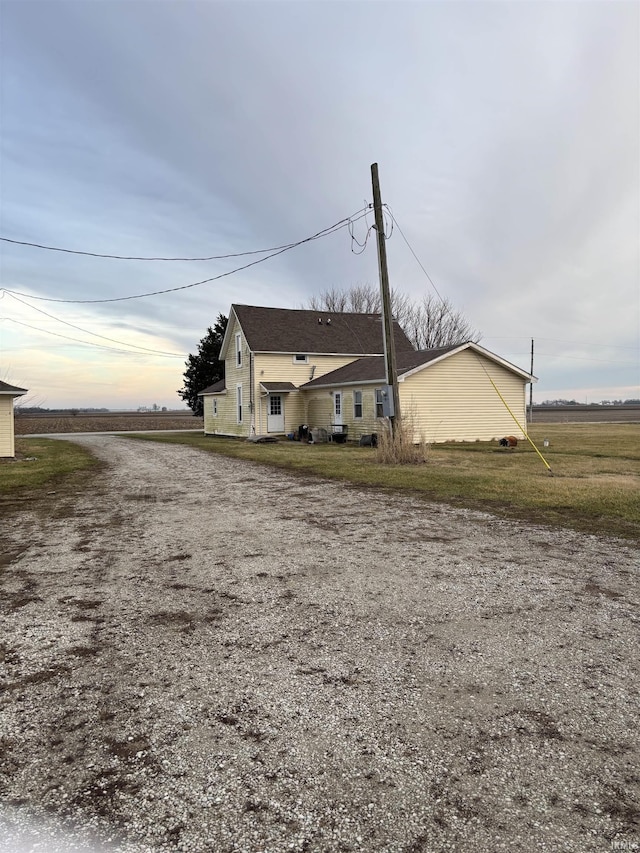 view of front of house with a front yard