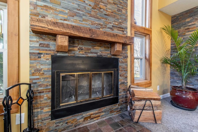 room details featuring a fireplace