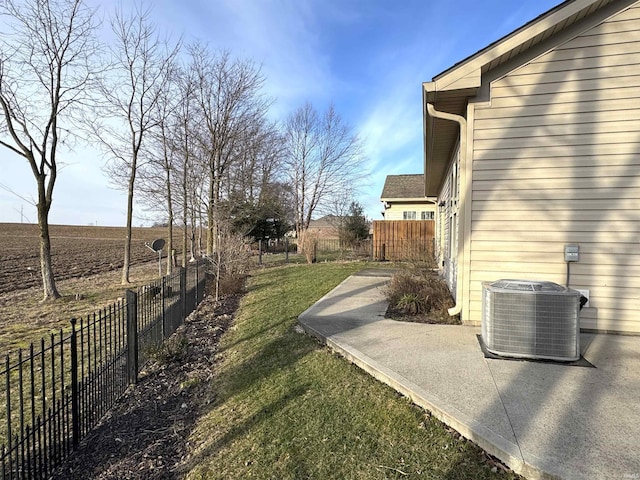 view of yard featuring central AC