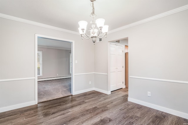 unfurnished room featuring hardwood / wood-style flooring, crown molding, baseboard heating, and a chandelier